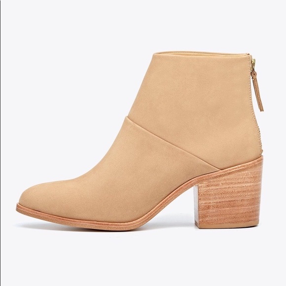 Nisolo Shoes - Nisoli Suede Heeled Boot
